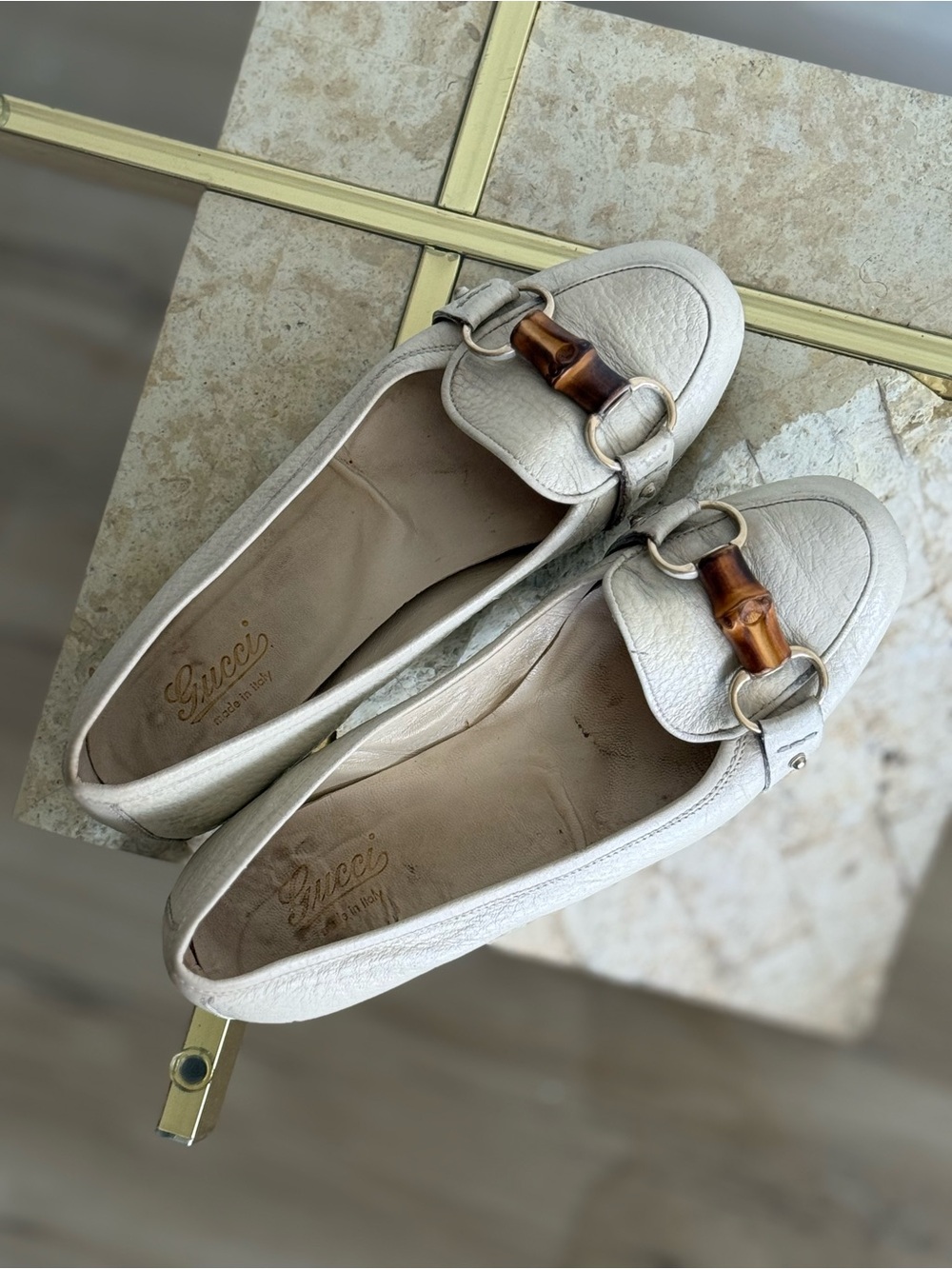 Gucci Women's White Leather Bamboo Bit Loafers size 7